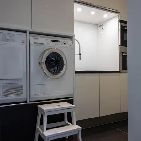 Luxurioeses No. 27a *